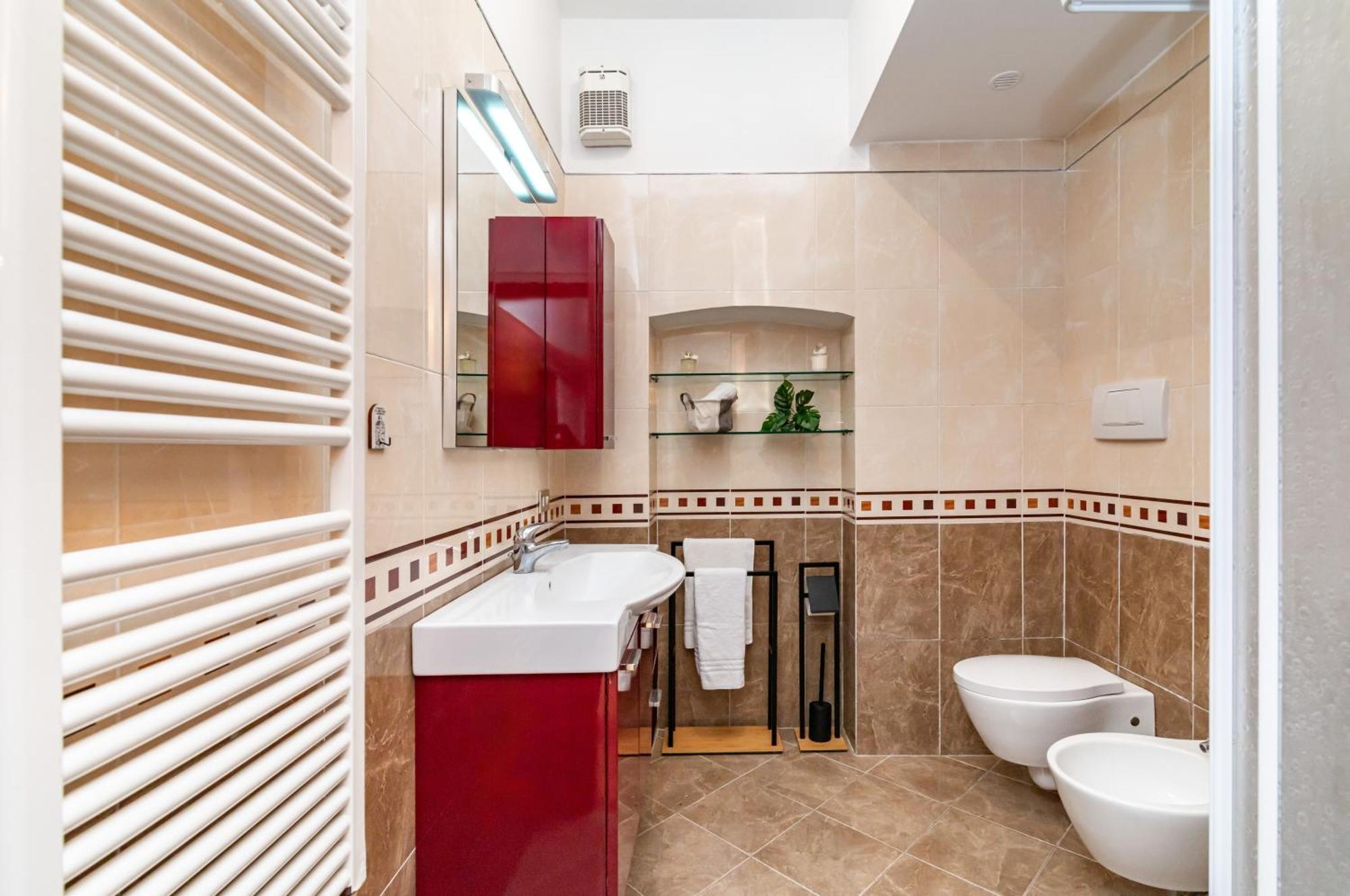 Into The Blu Apartment With Private Parking! Сиена Екстериор снимка